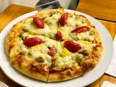 芝士牛肉披萨-炒豆合作社(东四总店)