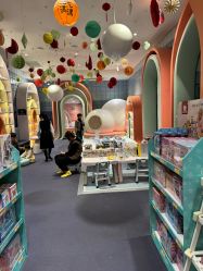 -奈尔宝·儿童乐园·亲子餐厅(华采天地店)