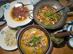 -费大厨辣椒炒肉(万家丽一店)
