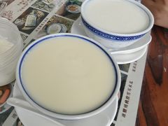-周大娘牛乳(旧寨古村总店)