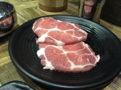-哈哈碳都·牛肋条无限自助烤肉(台江万达店)