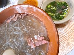 牛肉粉丝汤-桐香园小笼包(百井坊巷店)