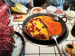 -热火朝天鲜切牛肉火锅(南强街巷店)