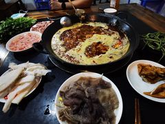 -苟味道老火锅(黄桷坪店)