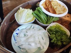 -福娣·金沙银贝海鲜火锅