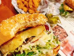 -The Habit Burger Grill 哈比特汉堡(复兴soho店)