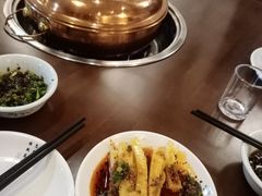 -岳记兴隆·青城腊排铜火锅(融创店)