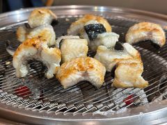 -围炉肉舍丹东海鲜烤肉·烤活鳗(步行街店)