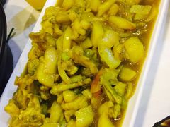 -虾弄弄海派小龙虾·牛羊蝎子火锅