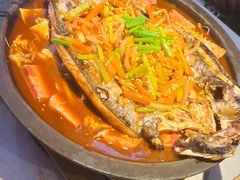 -鸣记脆皮烤鱼(三八广场店)