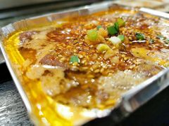 蒜香鸭血-長壹旋转烤吧 农家鸡火锅