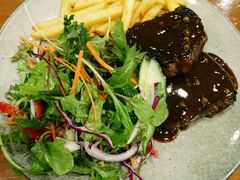 -12 Rocks Beach Bar Cafe