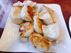 牛肉白菜锅贴-金海餐厅