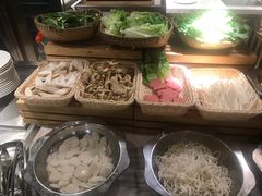 -筠咖啡西餐厅(上海国展宝龙丽筠酒店)
