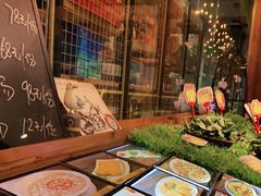 -宝燕海货工场(长江国际店)