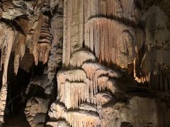 -波斯托伊纳溶洞