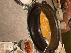 -品也·鲍鱼鸡火锅(皇庭广场店)