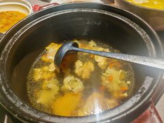 堂灼云南鲜菌土鸡汤（半只）-蟹榭·本帮江浙菜·蟹宴(五角场合生汇商场店)