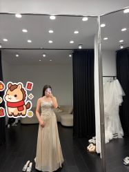 -维纳斯婚纱礼服租赁馆