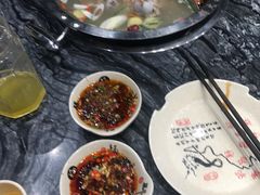 -天都火锅酒楼(虹梅南路店)