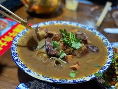 -致流年临沂炒鸡•八大碗(北园路店)