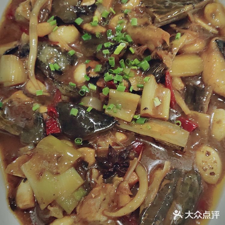 大圩陶然居鸭嘴鱼好地方[调皮][调皮]