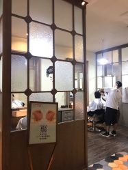 -苑苑发型设计