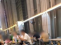 -黄小串·烤串海鲜涮牛肚(升龙广场店)