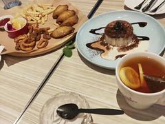 -必胜客(大坪英利店)