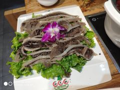 -珍巴奴毛肚牛肉小火锅(四惠店)