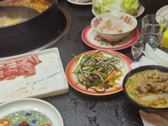 -沸炉重庆老火锅(军事博物馆店)