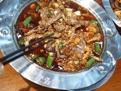 -休记光头香辣蟹干锅(绵竹店)