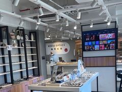 -瑞司视光眼镜·蔡司战略合作眼镜店(新街口店)