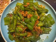 -鱼窝棚柴火铁锅炖(富山屯店)