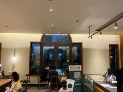-星巴克臻选(杭州嘉里中心1F店)