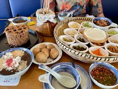 -包整·丝娃娃(一览甲秀楼风景店)