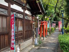-上野公园花园稻荷神社(忍岡稲荷神社)