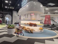 -MINI MARS KIDS CLUB亲子家庭中心(长宁天山店)