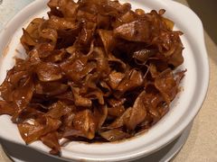 -八府香鸭·啫啫煲(华山路店)