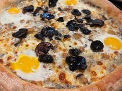 黑松露蘑菇pizza-MOMENTI手工意面(晶耀前滩店)