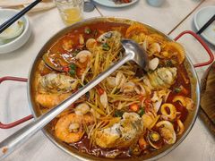 -蚝美人·生蚝海鲜烧烤(茶花园店)