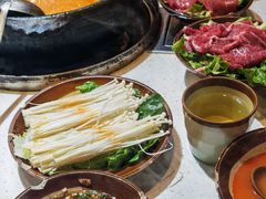 -贵府酸汤牛肉火锅·贵州老字号(飞山街店)