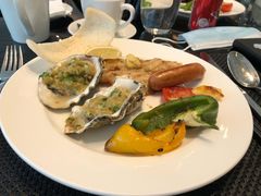 -圣丰索菲特·2 On 988 Café 自助餐厅