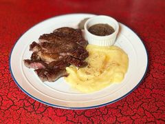 -羽深肉铺 Steak & Wine