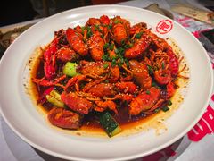 -肥肥虾庄·金牌油焖大虾(汉街SKP店)