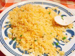 蟹子金沙炒饭-龙桥私厨·姜花菊花过桥鱼·顺德菜(容桂店)