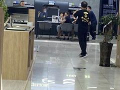 -苏宁易购超级旗舰店(萧山店)