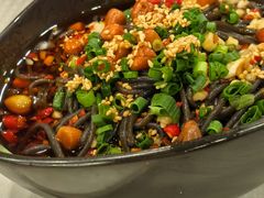 -鑫巴蜀小镇 · 水煮鱼专研店(玉桥店)