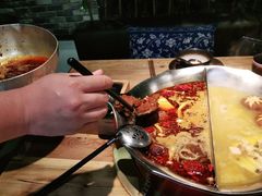台式麻辣锅-湊湊火锅·茶憩(杭州湖滨银泰in77店)