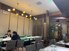 -楚山晓·湖北菜(武汉光谷K11店)